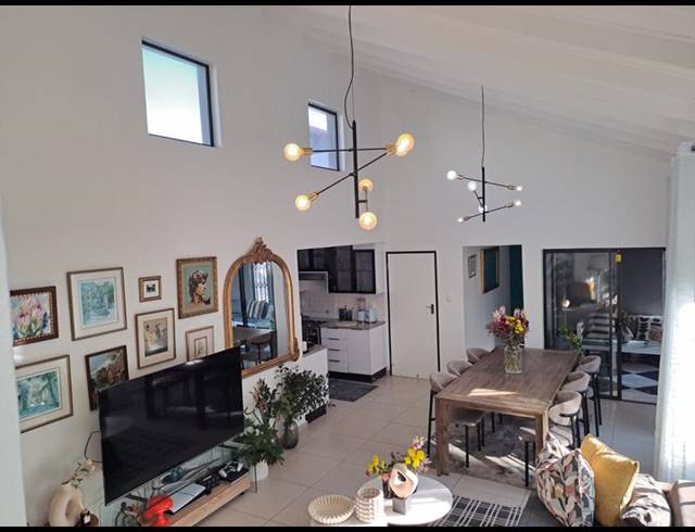4 BEDROOM DUPLEX FOR SALE IN SUMMERSET